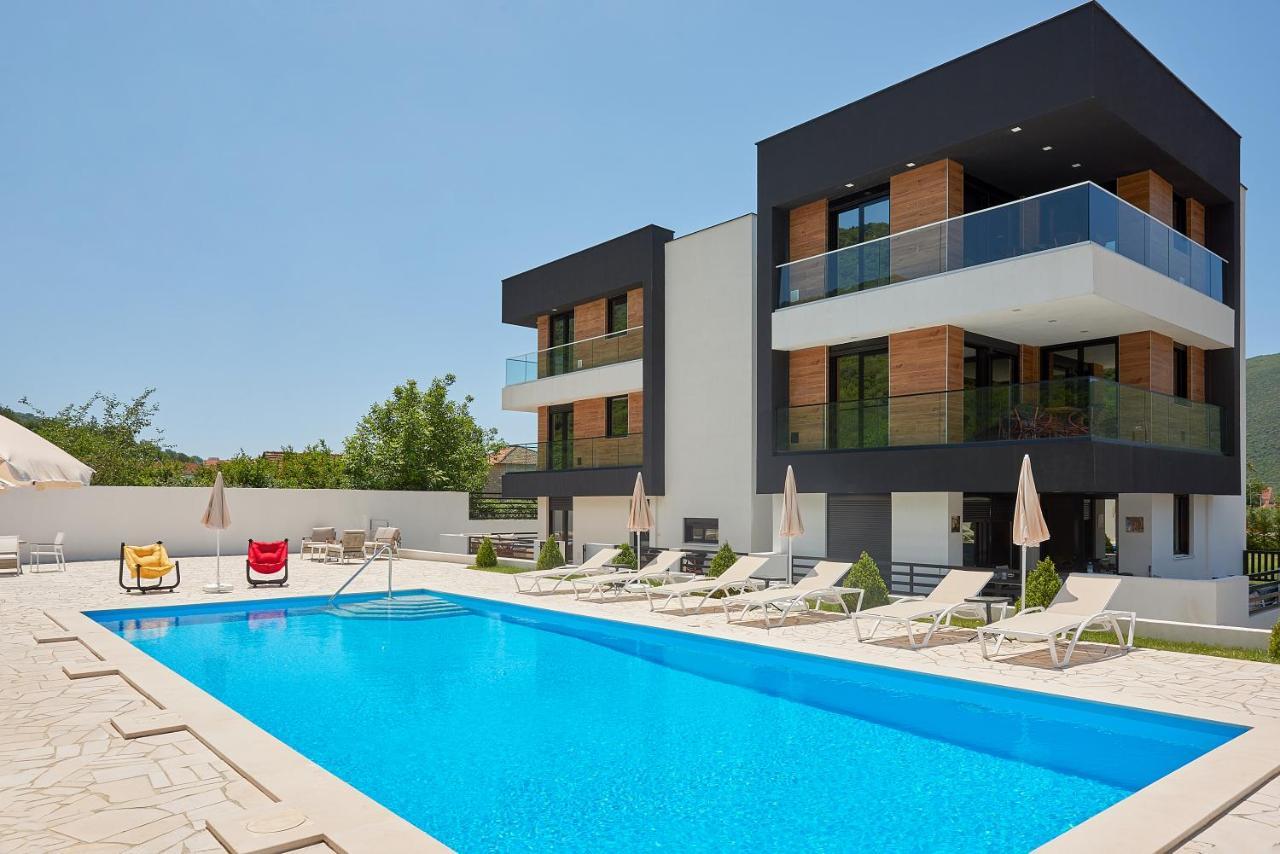 Georgiy Lux Apartments Lastva Grbaljska Kültér fotó