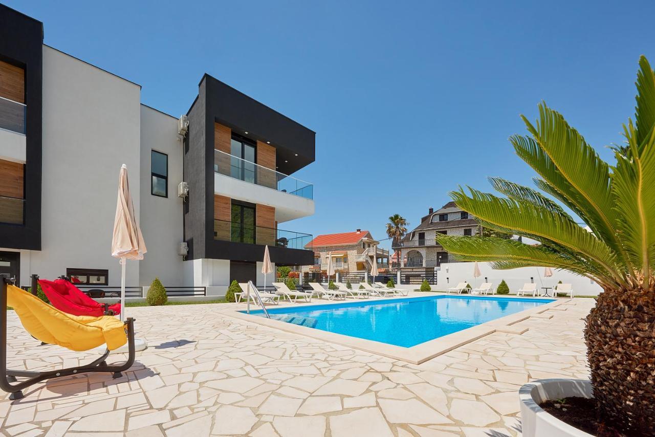 Georgiy Lux Apartments Lastva Grbaljska Kültér fotó