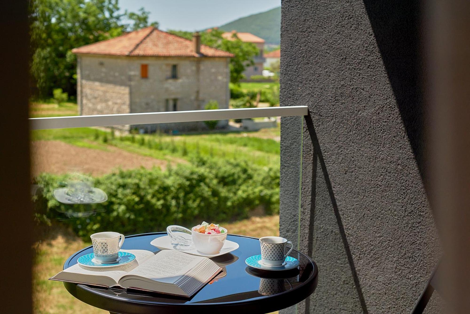 Georgiy Lux Apartments Lastva Grbaljska Kültér fotó